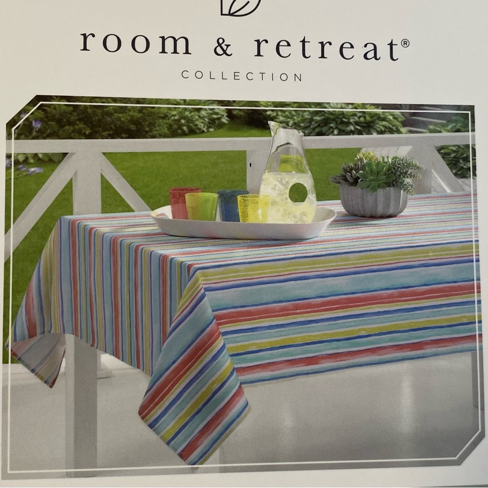 room & retreat Rectangle Tablecloth Textured Woven 60"x 102" Striped Multicolor